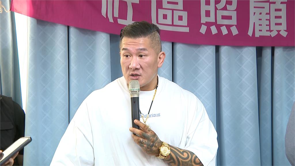 衝撞館長健身房大門 嫌犯竟是館長頭號粉絲