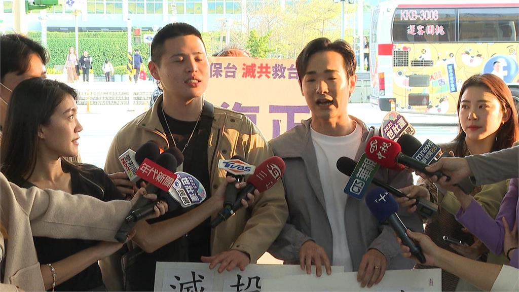 堅稱「我沒錯」「委曲求全」 亞亞晚間搭機離台