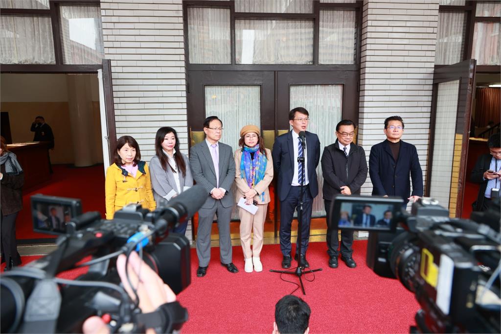 快新聞/綠否決「白唯一支持」劉靜怡 黃國昌親上火線回應了