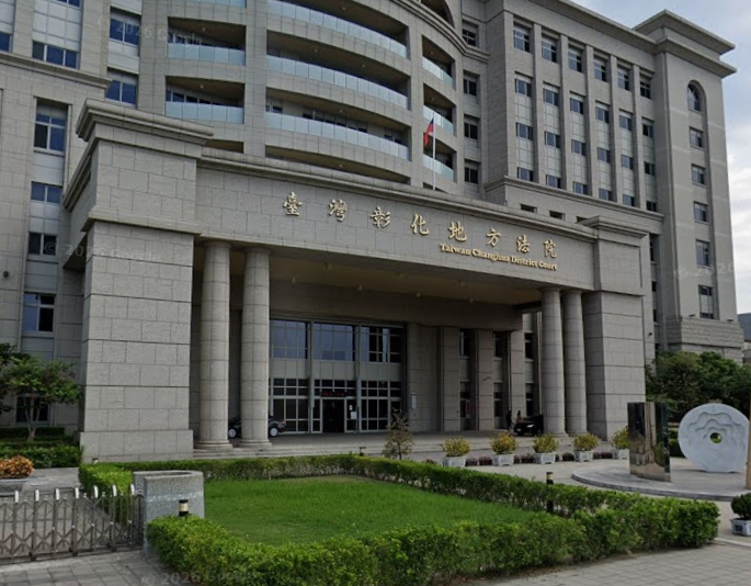 準老公婚前跑夜店爽找妹「跨坐掀衣舔胸」！孕妻抓包「18禁極樂片」怒告慘了