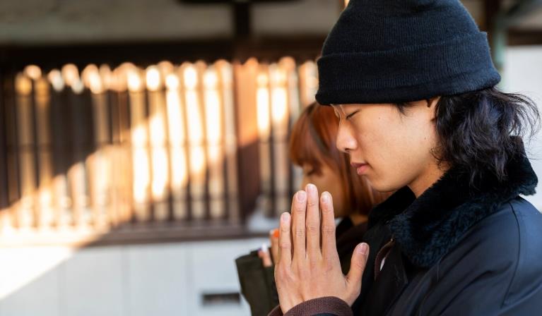 5/5佛誕節浴佛祈福！命理師曝「4生肖」佛緣深　最易與佛相應