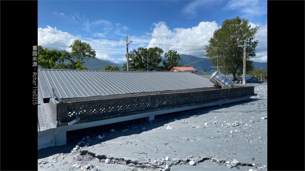 新家夢碎!佛祖街受災嚴重 300坪新房被泥沙掩埋只剩屋頂
