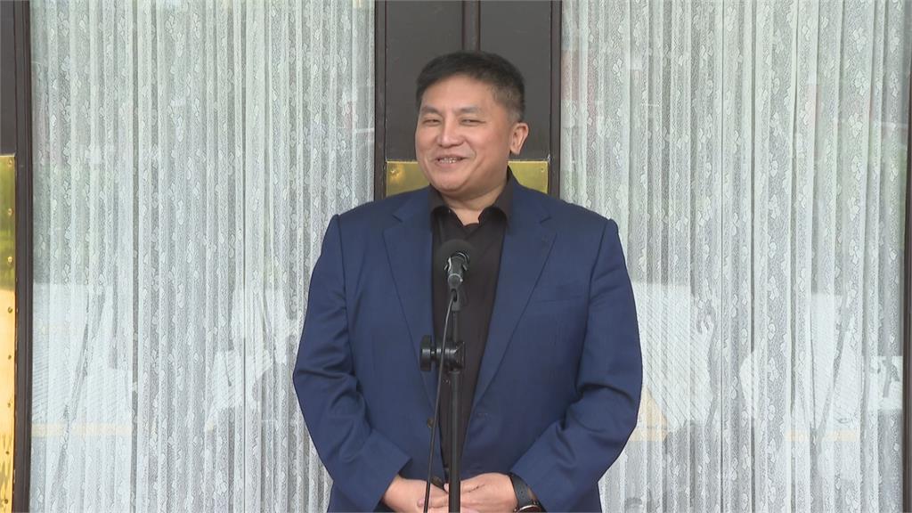 大量中國人舉1物「突聲援剴剴」上凱道!醫揭暗黑內幕嗆「又點名吳宗憲」