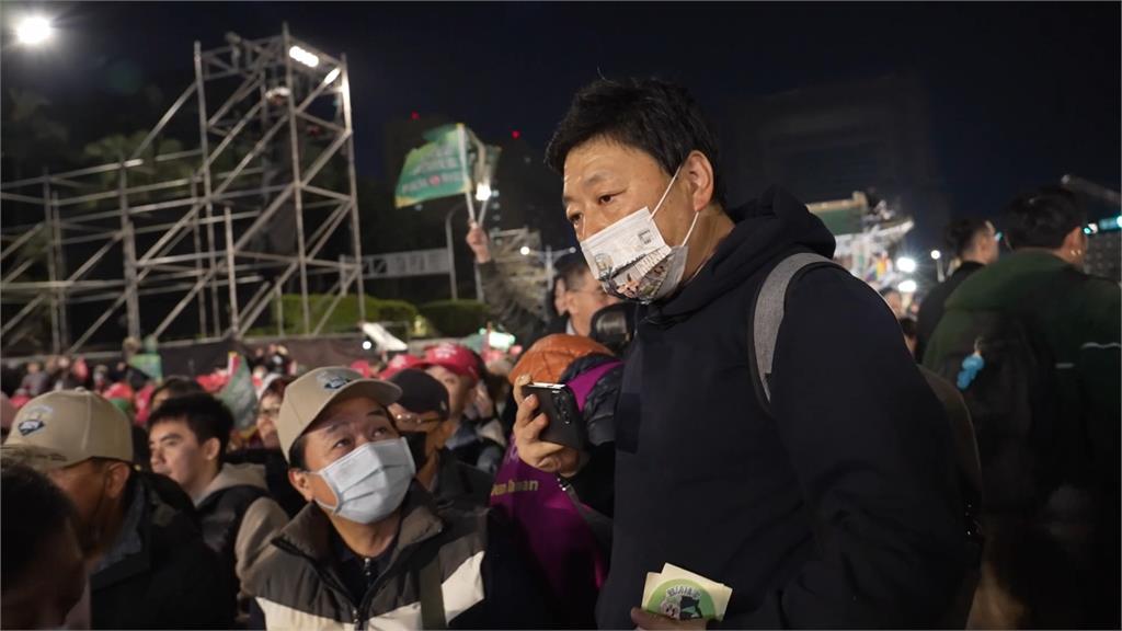 王志安上「賀瓏夜夜秀」糗了! 被廢止入出境許可證、境管5年