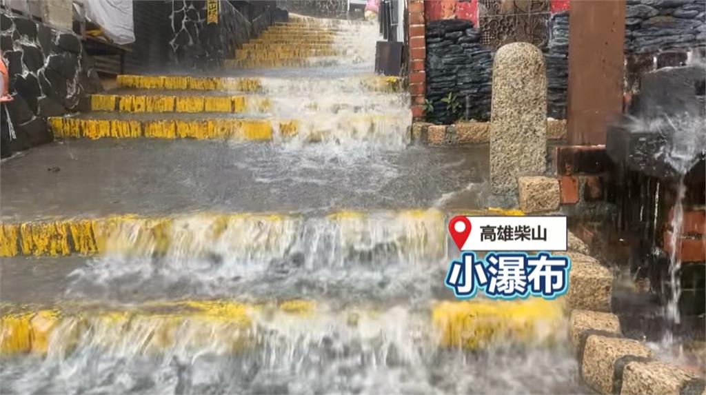 高雄六龜藤枝聯外道路「邊坡坍方」 大小石塊不斷落下