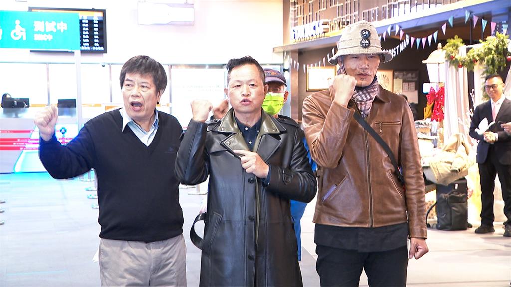 蔣萬安1日快閃上海雙城論壇 台灣國嗆「向習遞投名狀」認賊作父