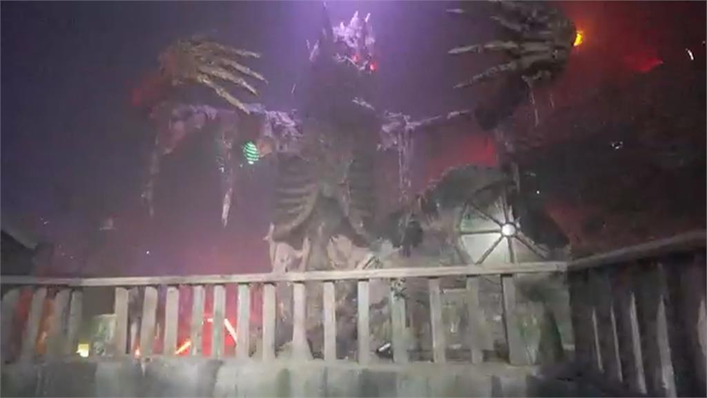 萬聖節將至! 美國亞特蘭大萬坪鬼屋日吸千人試膽