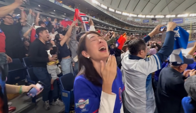 賈永婕11年前衝日挺台灣隊!因1舉動「全身無法動彈」:哭著離開球場