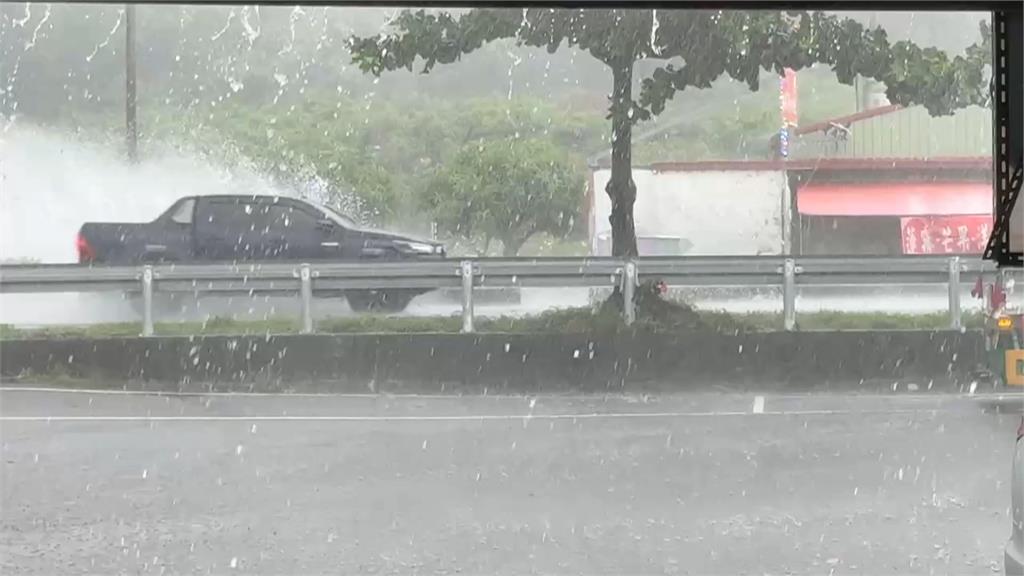 紅霞遠離！屏東、花東仍有局部豪雨　南投焚風飆高溫38度