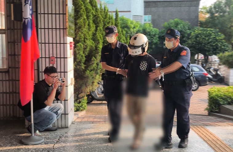 台中霧峰驚傳砍人喋血案 23歲嫌不滿太吵砍殺2鄰居