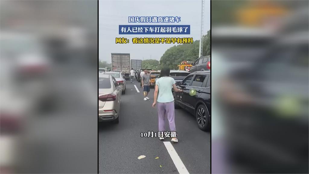 中國十一連假亂象頻傳！　湖南煙火秀「火花砸人群」驚悚畫面曝