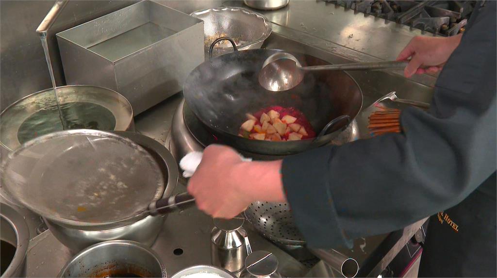 「根莖類」食材發芽能吃？　馬鈴薯「長芽」有毒必丟