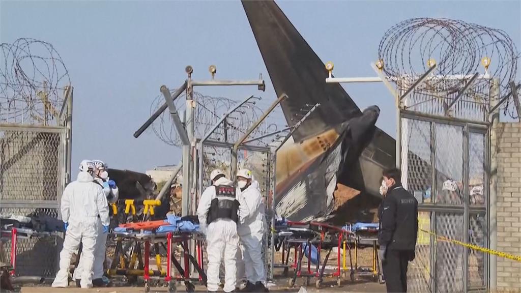 南韓濟州航空失事 2人獲救、其餘179人恐全罹難