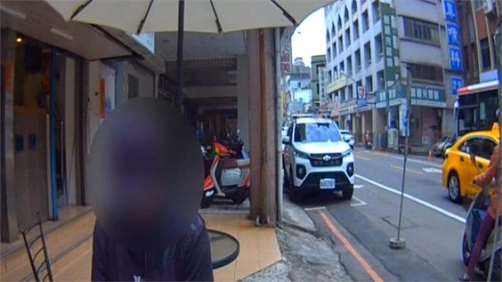 交管沒穿裝備員警關切 通緝犯遭逮:逃這麼久賺到了