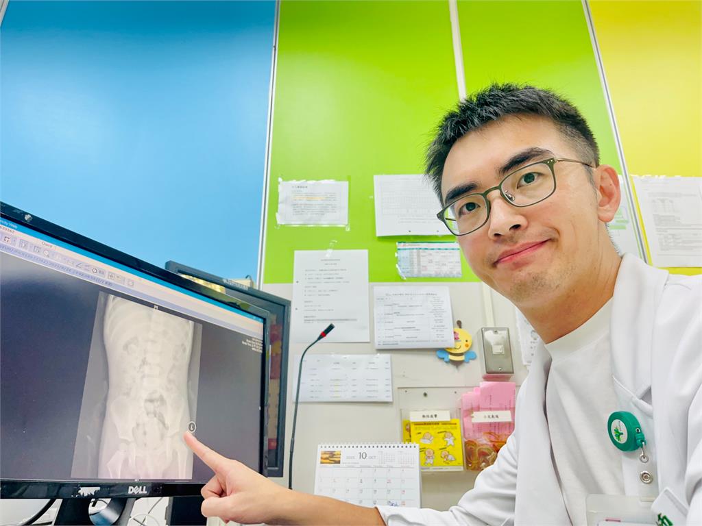 男童唇發紫送急診曝原因!照X光「這1物」塞到胸口