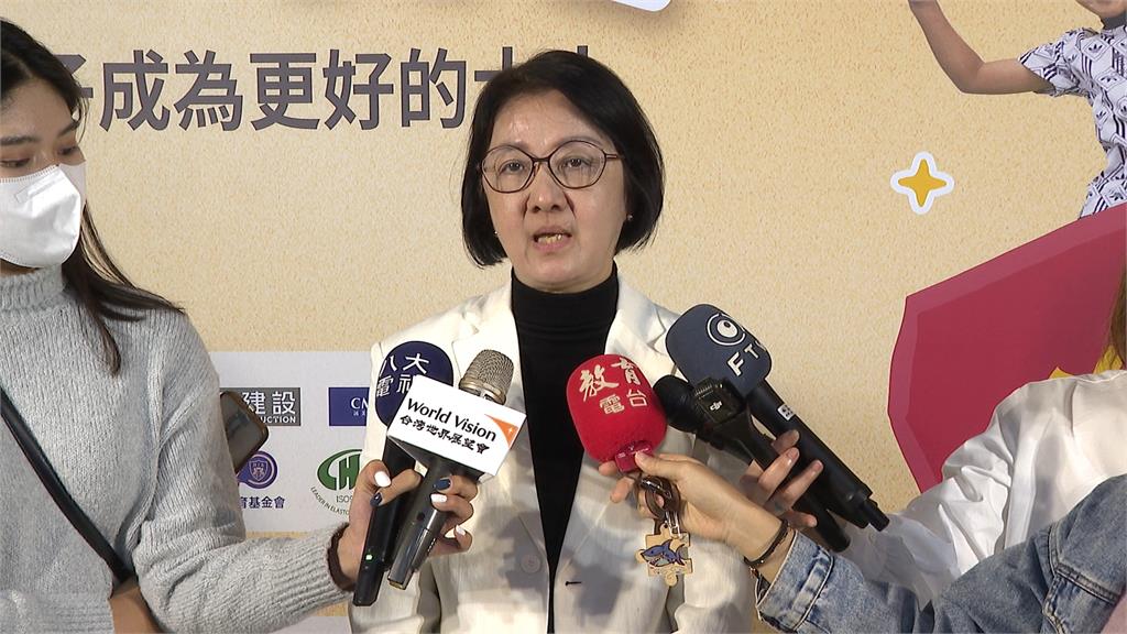 舉重國手方菀靈逆風飛翔 鼓勵弱勢童勇敢追夢