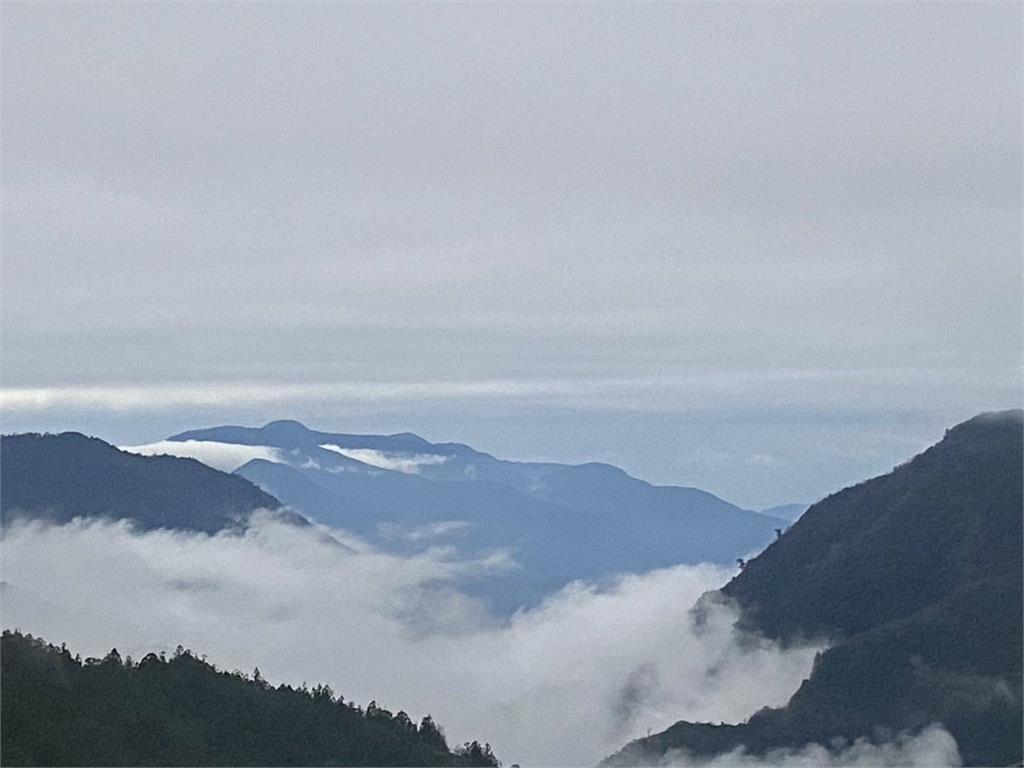快新聞/氣溫下探0度未飄雪 宜蘭太平山「日出美景」曝光