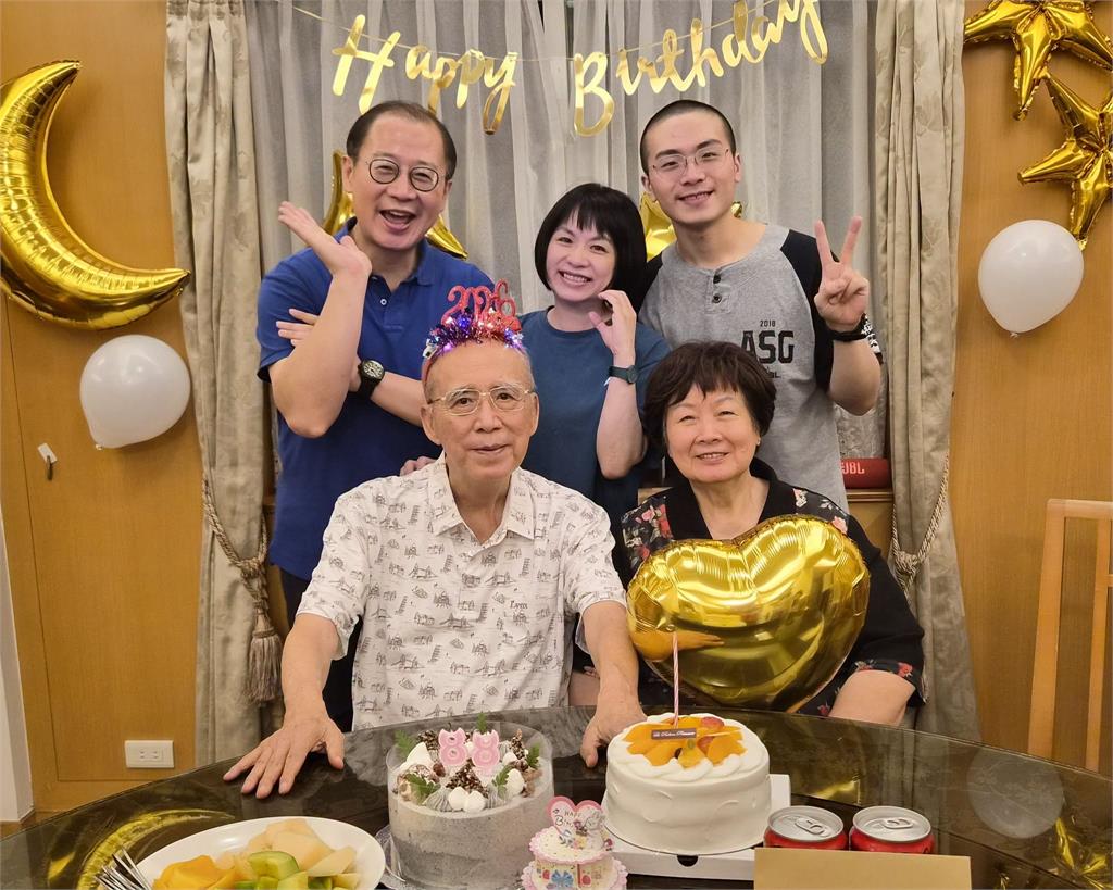 歷經3次病危！前國民黨主席吳伯雄88歲近況曝光「消瘦模樣」判若兩人