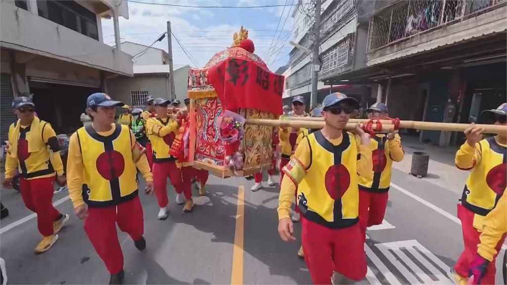 大庄媽北港進香回鑾！　昨晚駐駕龍井清水祖師廟湧大批信眾迎駕