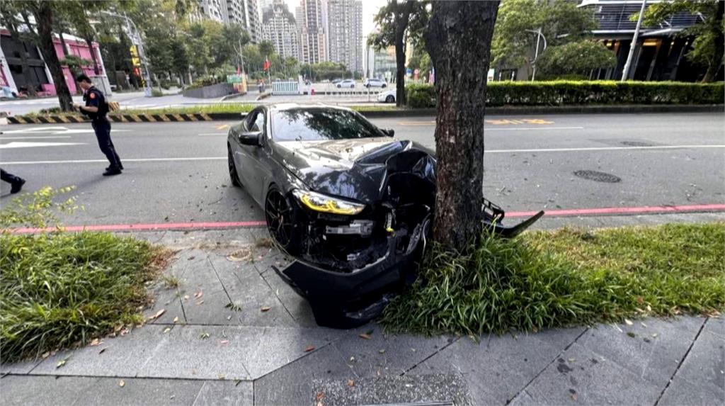 怕酒駕找代駕! 駕駛撞爛700萬豪車 維修費恐破200萬