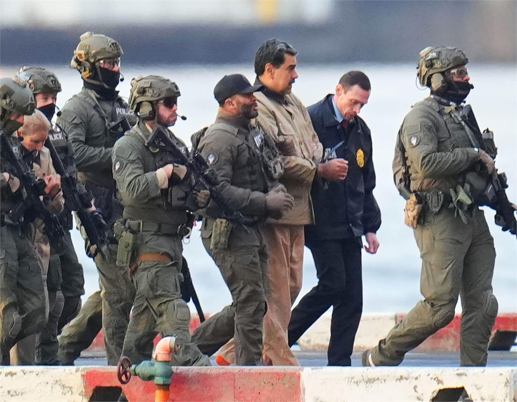 中國防空如虛設！美軍夜襲「無損活捉馬杜洛」專家揭對台2啟示：獨裁者不敢越線