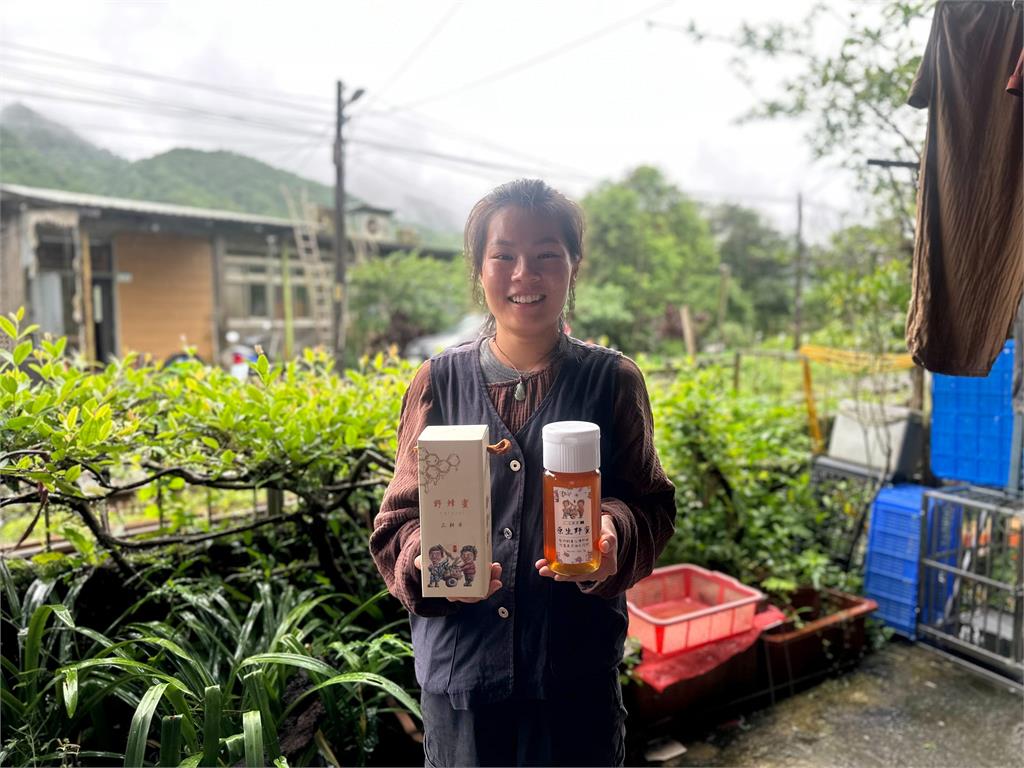 世界蜜蜂日尋味平溪 26歲青農返鄉傳承三代養蜂