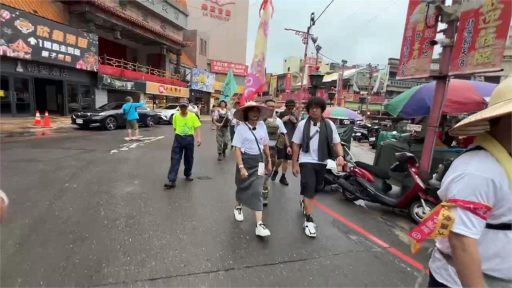 大罷免護國勇腳組北港啟程! 徒步苦行368公里為台發願