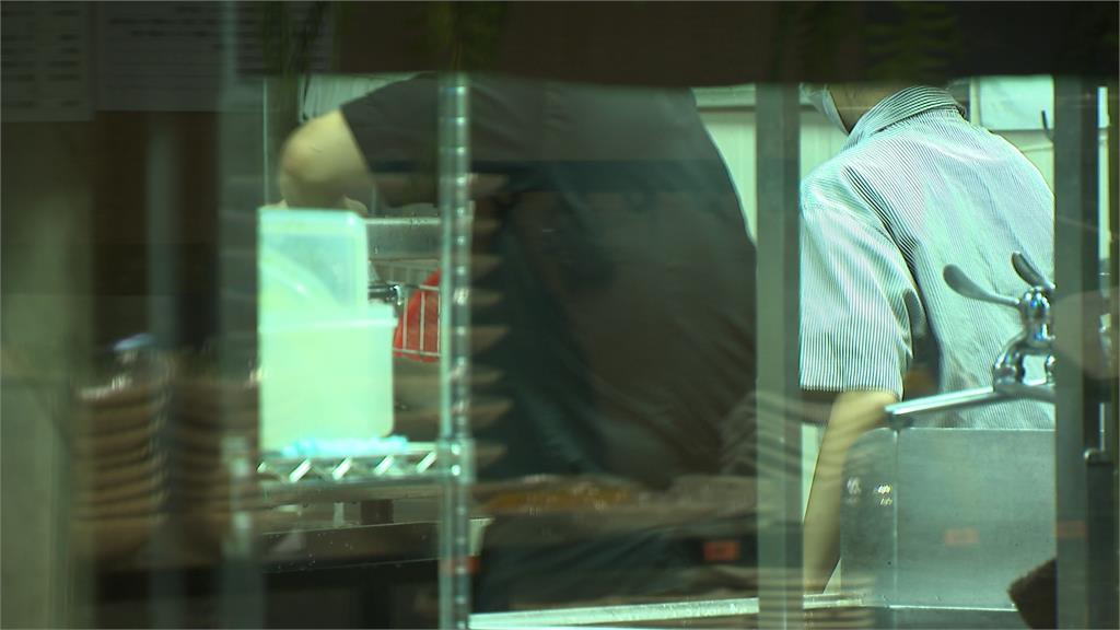 又爆食安！日連鎖餐廳驚傳米奇出沒 業者:已啟動環境檢視