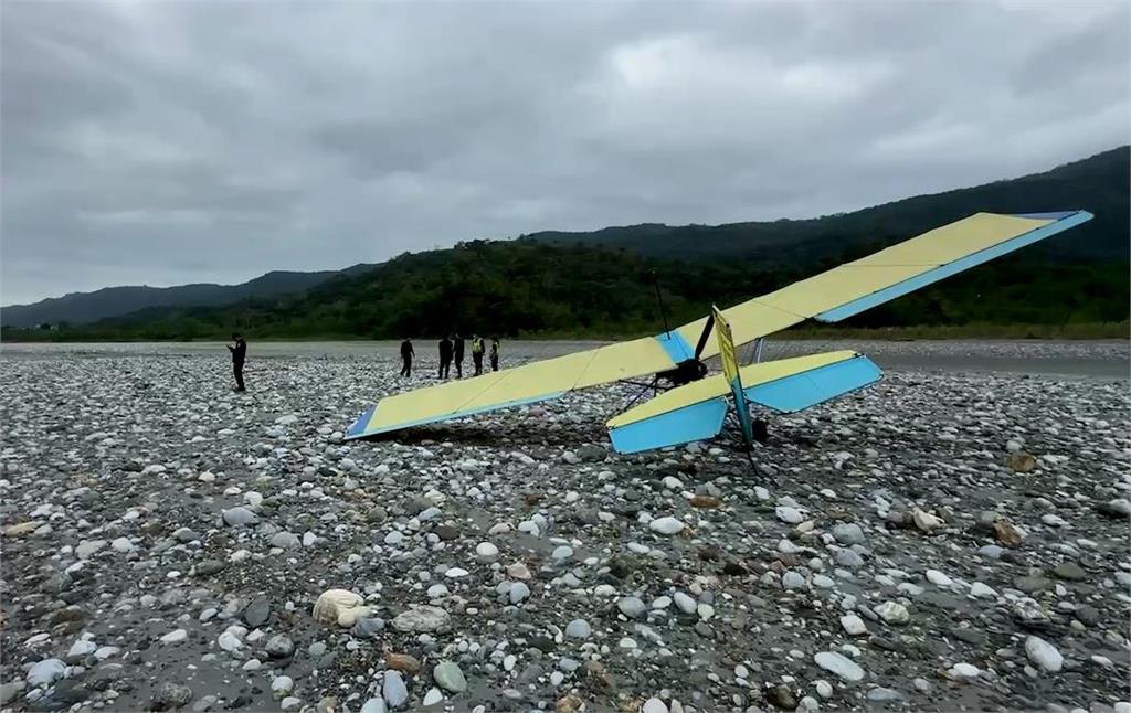 花蓮壽豐輕航機引擎熄火迫降溪床 教練、乘客無礙