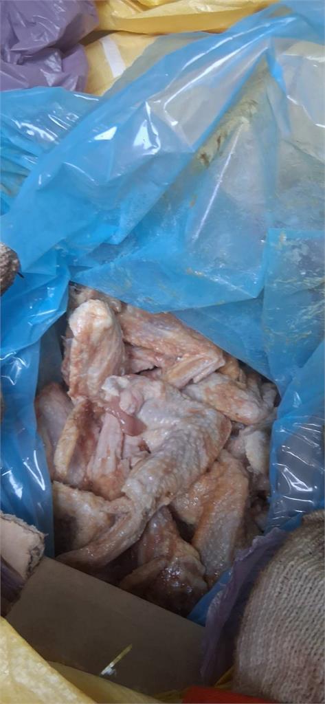 非洲豬瘟非常時期！　坦尚尼亞籍貨輪走私133噸肉品外海攔截