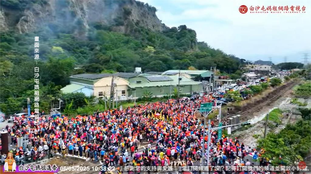 信徒永遠猜不到! 白沙屯媽鑾轎「轉彎」 首前進南投