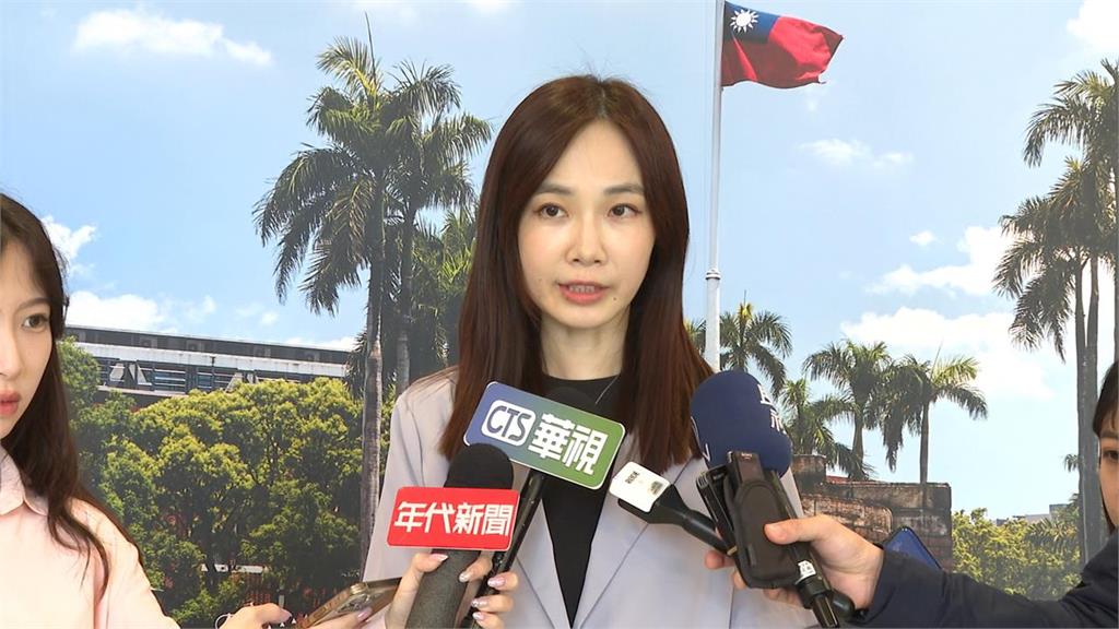 快訊／民眾黨出走潮再＋1！前正妹發言人楊寶楨「宣布退黨」：謝謝過去栽培