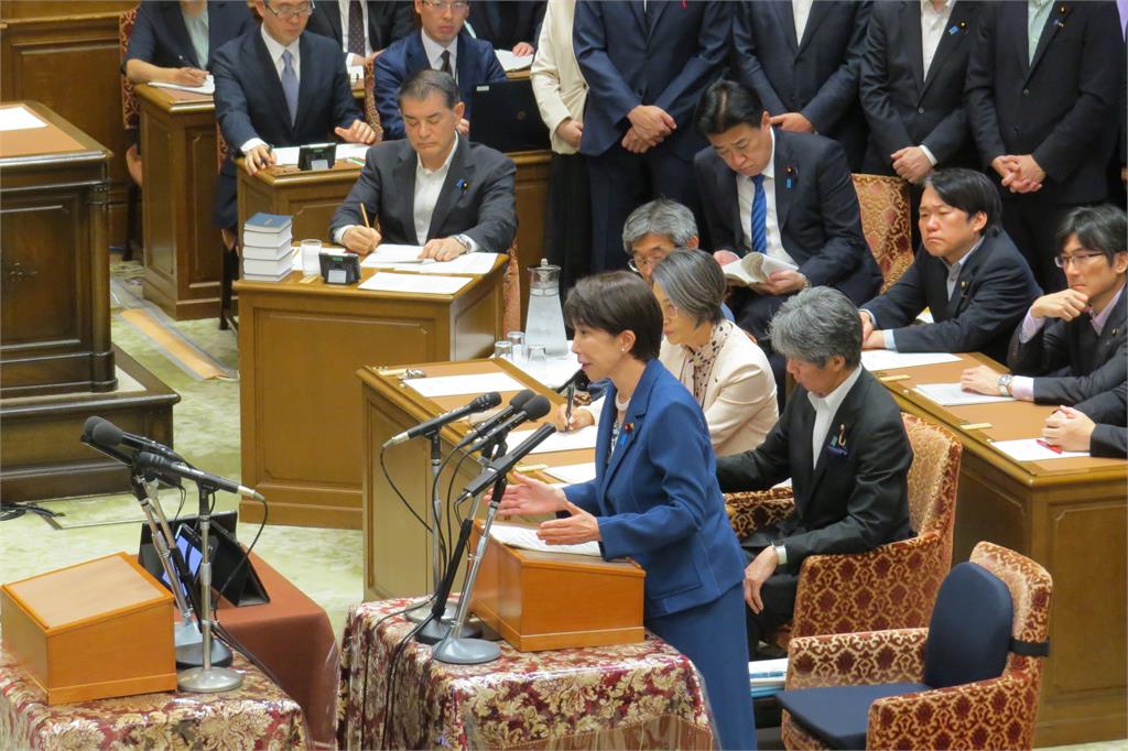 高市早苗化身「鐵人首相」！上任每天「睡0~3小時」在野黨卻怕爆「這件事」