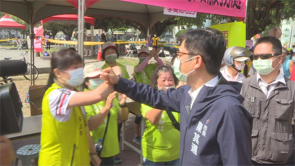連2日跑同攤!一前一後錯開 陳其邁、柯志恩王不見王
