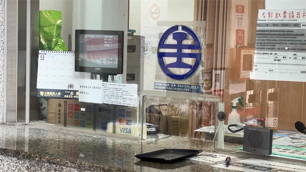 搭霸王車?旅客進站未刷卡 台鐵站務員制止險遭毆