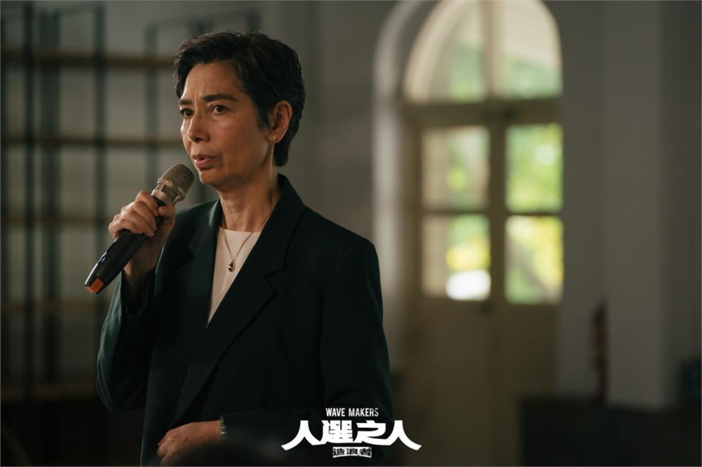 賴佩霞出任郭台銘副手!唐綺陽揭「星象變化」感嘆:丕變力量多強啊