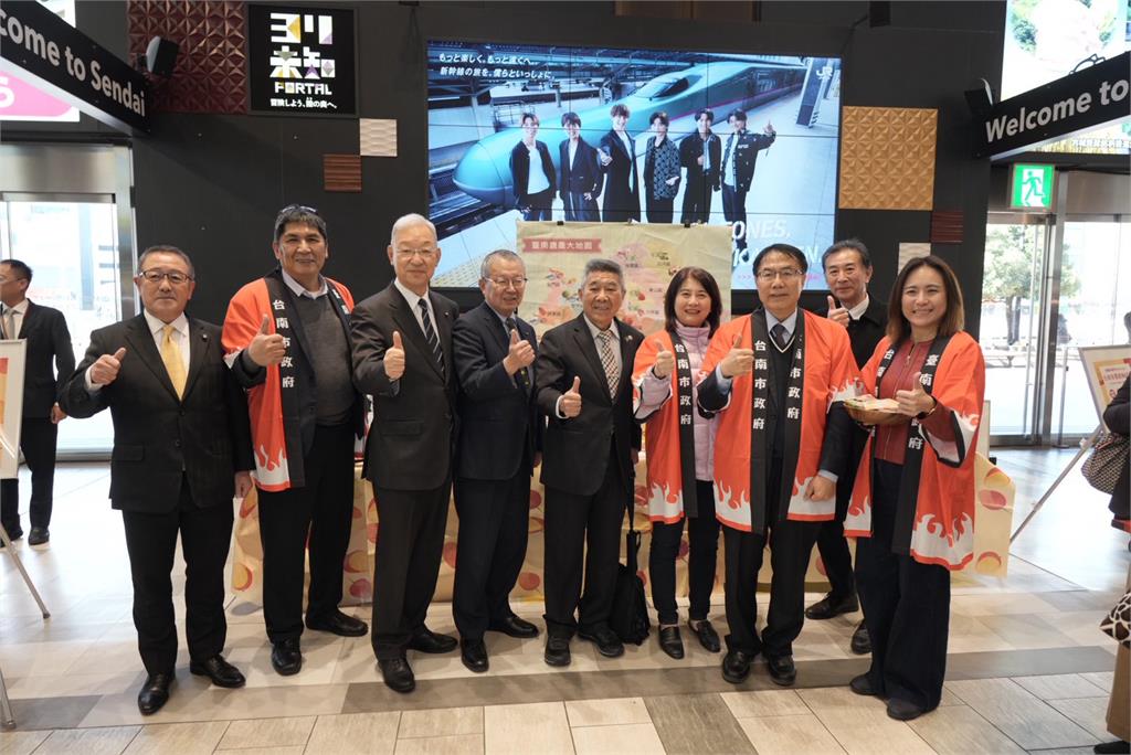 黃偉哲與仙台市長、議長共慶締盟 頒贈「榮譽市民」深化友誼