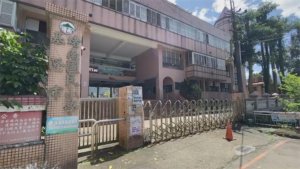 六師弟4ni？90公斤賊超靈活　闖校園翻牆逃　警圍捕抓人