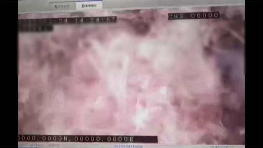 扯！「菸蒂未熄滅」丟垃圾車　男當場被抓包、恐挨罰6千元