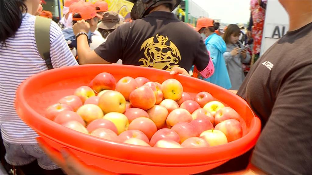 持續追女神! 午餐時間媽祖請客 香燈腳讚:超豐盛
