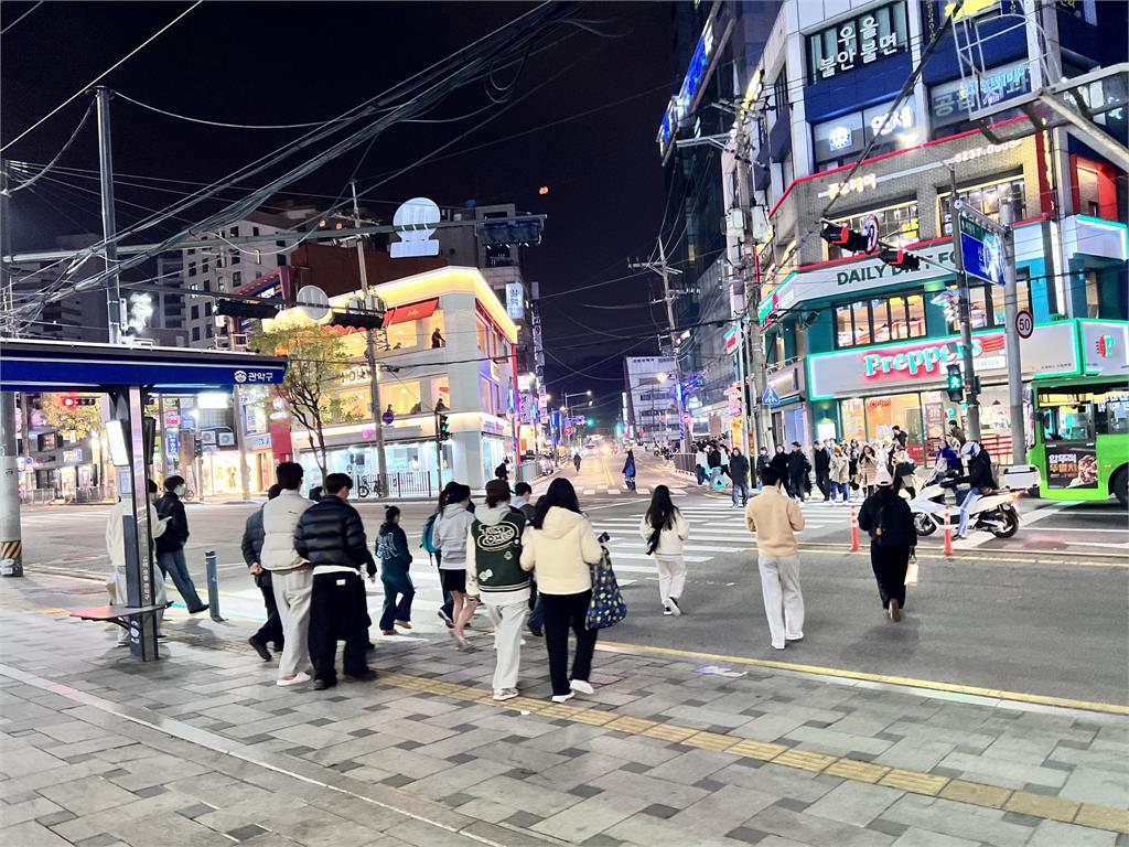 昔日狂吐槽…卻被韓化的「10大習慣」 台網紅稱:吃飯不能沒「小菜」!