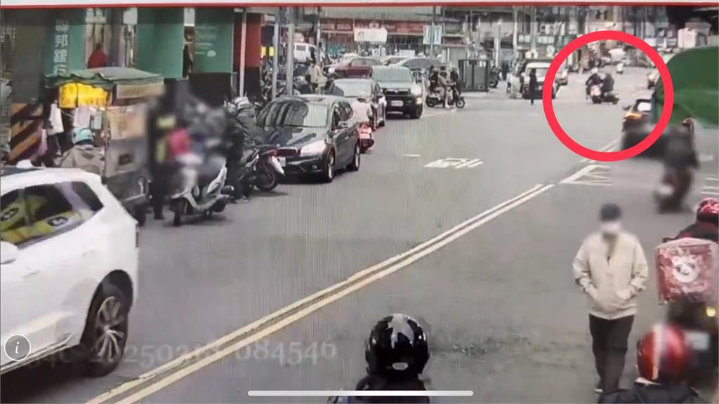 快新聞/查緝通緝犯路上被擊落! 新北警擦挫傷、女騎士骨折送醫治療