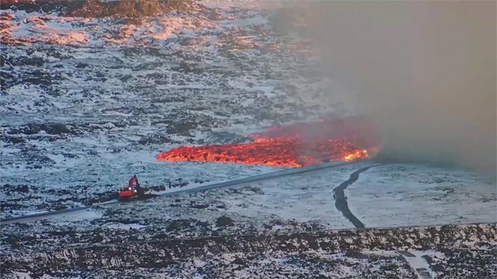 冰島西南部火山再次爆發　「藍湖溫泉」緊急撤離旅客
