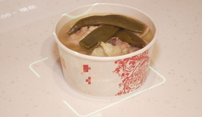 AI救缺工！點餐機身兼點餐、結帳　智慧送餐更省力留人才