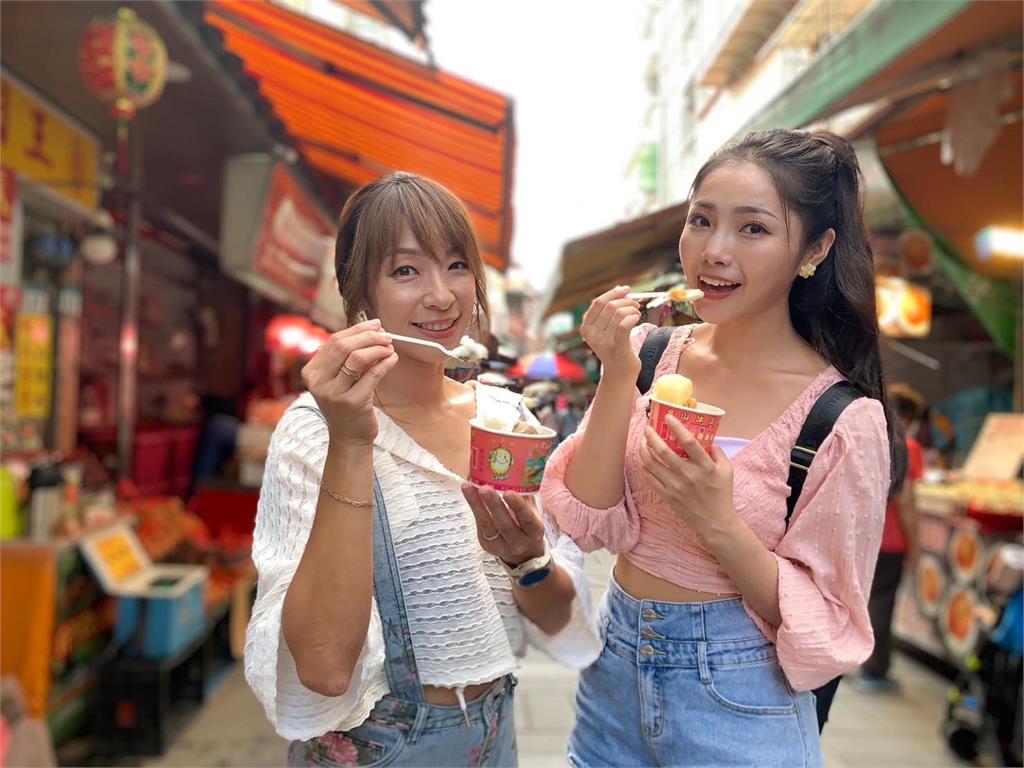 促進血液循環!28歲本土劇女星「開箱溫泉」親泡畫面曝光…防備全卸網看到冒火