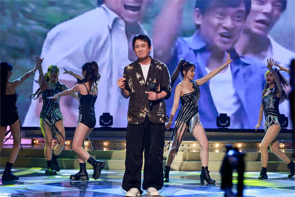 母子團圓！硬底子演員王識賢當年下跪被用藤條打 白冰冰都「真打」