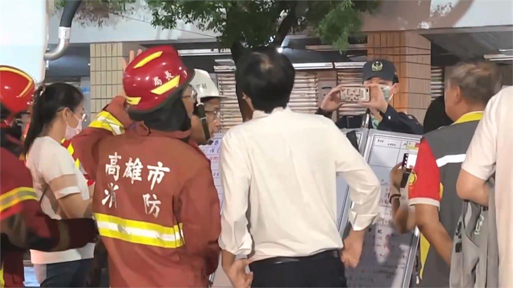 類似城中城建築 高雄集合式大樓起火 急撤570戶
