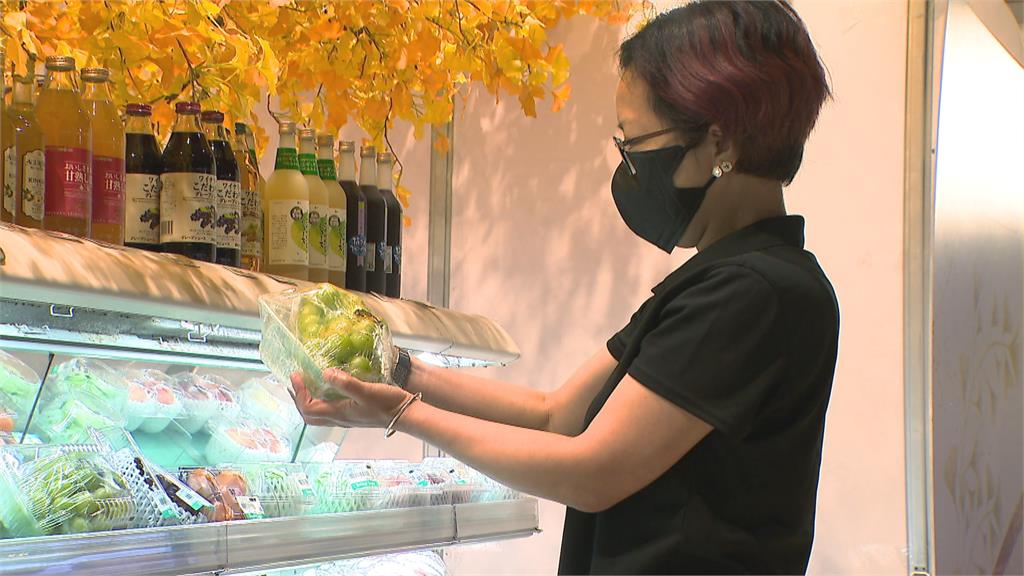 台日水果外交　台灣超市大啖日本當季水果