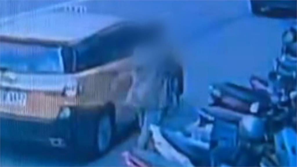 17歲沙鹿少年狂砍31刀奪命「還踹遺體」!女大生「生前訊息遭挖出」竟成遺言