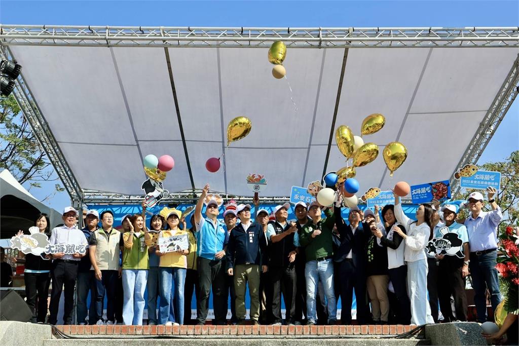 快新聞/永安石斑魚節登場 陳其邁喊品嘗正當時:歡迎民眾踴躍選購